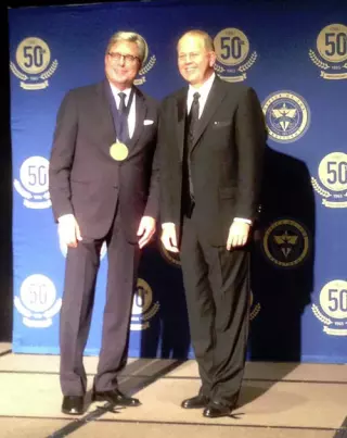 DON MOEN HONORED WITH LIFETIME GLOBAL ACHIEVEMENT AWARD 1