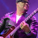 Singer Israel Houghton Suspended from Joel Osteen’s Lakewood Church after Divorce 6