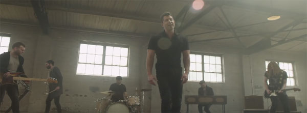 Jeremy Camp introduces the official music video for “Christ In Me” 2