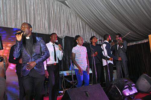 Photos: Amazing Moments From Fada Sheyin's Abuja Praise Trybe Concert 2017 2