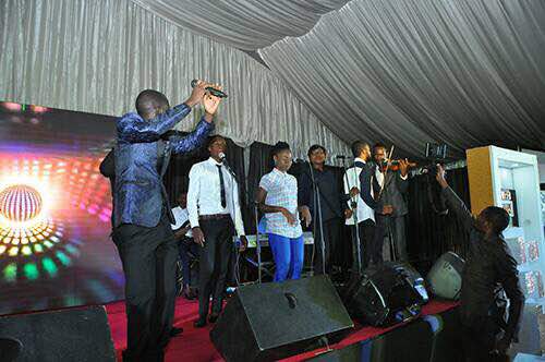 Photos: Amazing Moments From Fada Sheyin's Abuja Praise Trybe Concert 2017 1