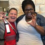 Lifting spirits: Texas woman breaks out into incredible gospel performance inside Hurricane Harvey shelter 3