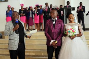 GOSPEL MINISTER SAM TIES THE KNOT WITH HEARTHROB 5