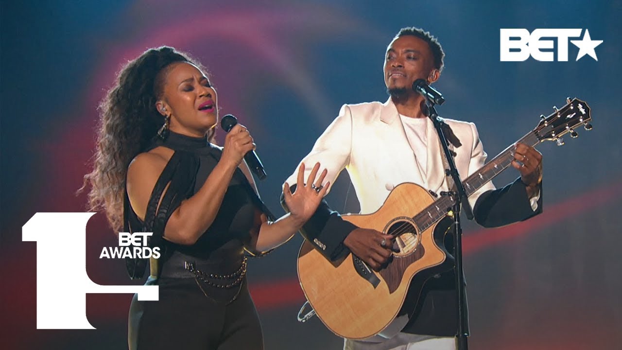 Video: Kirk Franklin Teams Up With Jonathan McReynolds, Erica Campbell & Kelly Price To Perform "Love Theory" At BET Awards 2019 4
