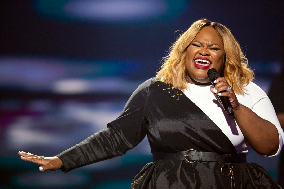 Tasha Cobbs Leonard, VaShawn Mitchell And Others Performed On Finale Of BET's 'Sunday Best' 1