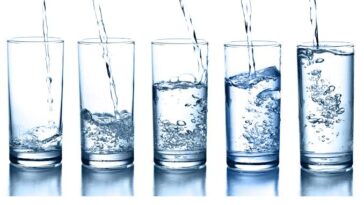 BENEFITS OF CONSUMING ENOUGH WATER-A SOUND MIND IN A SOUND BODY 6