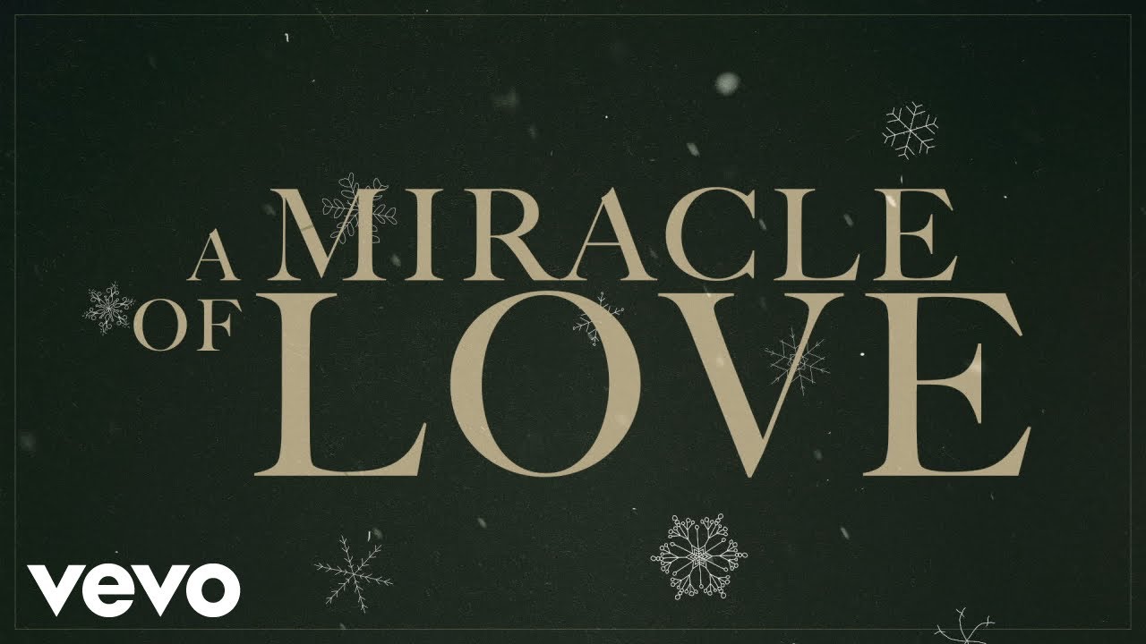 CHRIS TOMLIN PREMIÈRES "MIRACLE OF LOVE" MUSIC VIDEO