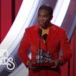 KIRK FRANKLIN WINS AT THE 2020 SOUL TRAIN AWARDS!