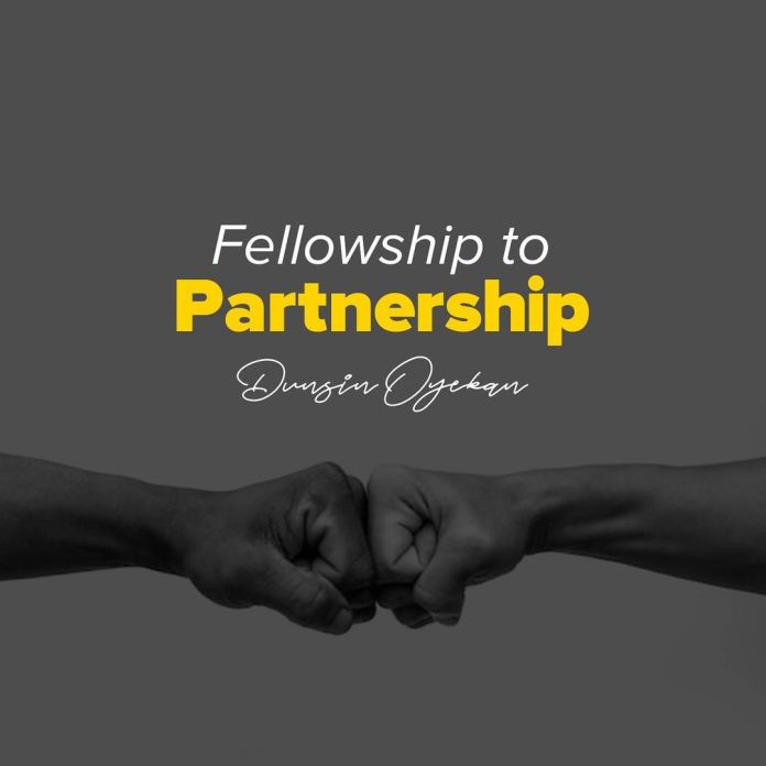 [MUSIC + VIDEO] Dunsin Oyekan – Fellowship to Partnership 1