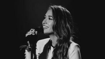 [Audio+Video] Lauren Daigle – Hold On To Me 2